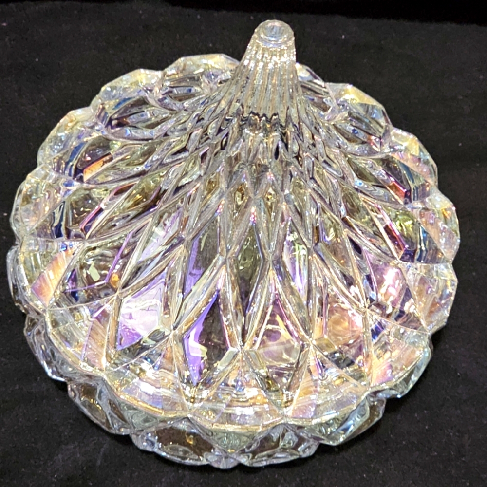 HERSHEY'S KISSES CRYSTAL COVERED CANDY DISH (NWT)